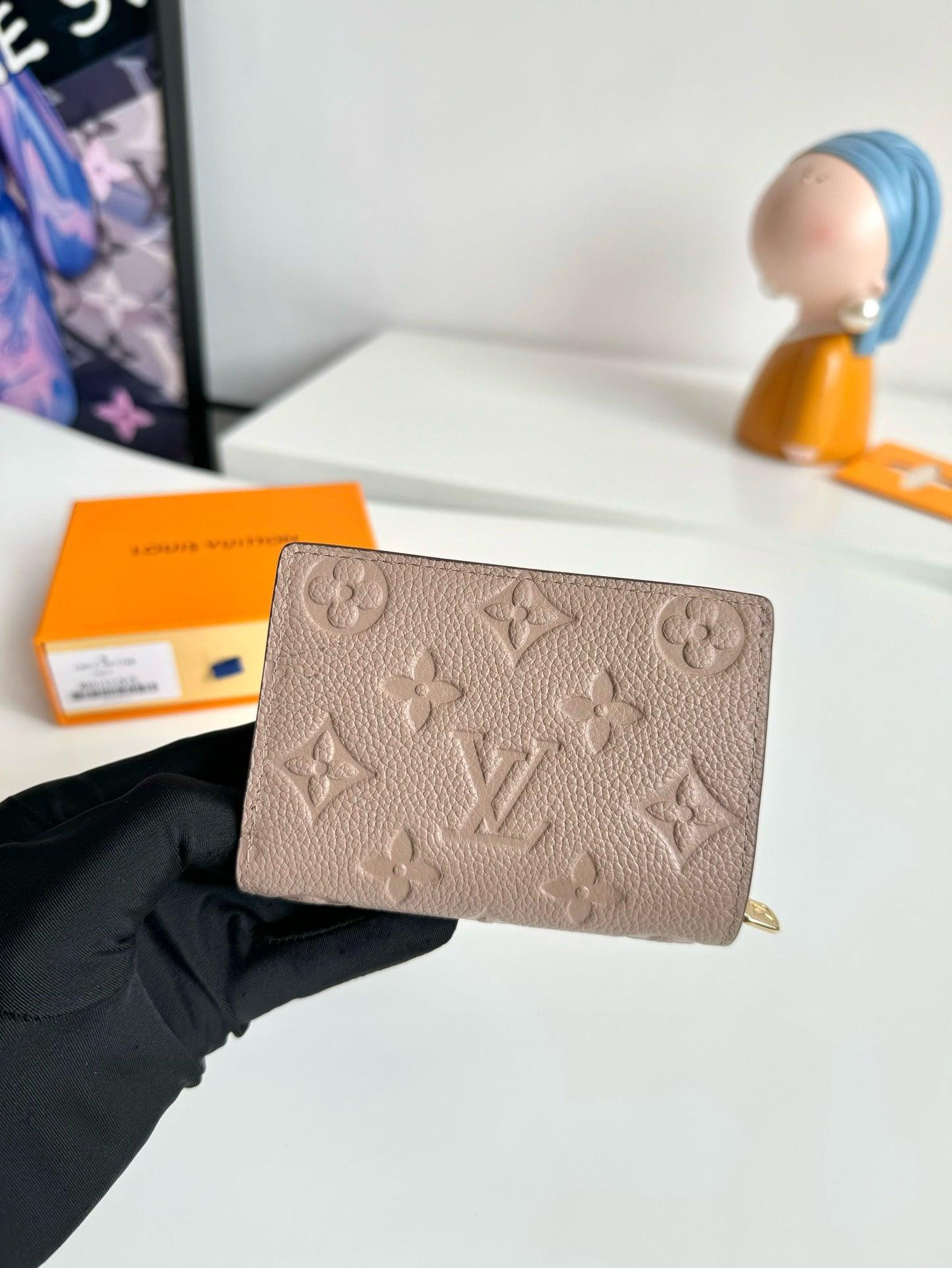 Authentic Louis Vuitton Monogram Empreinte Leather Card Holder Exclusive Apparel