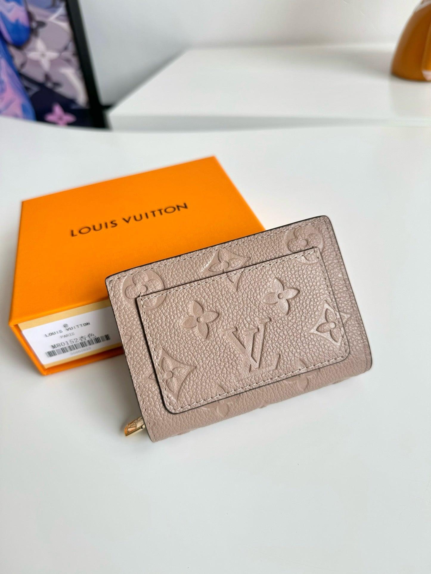 Authentic Louis Vuitton Monogram Empreinte Leather Card Holder Exclusive Apparel