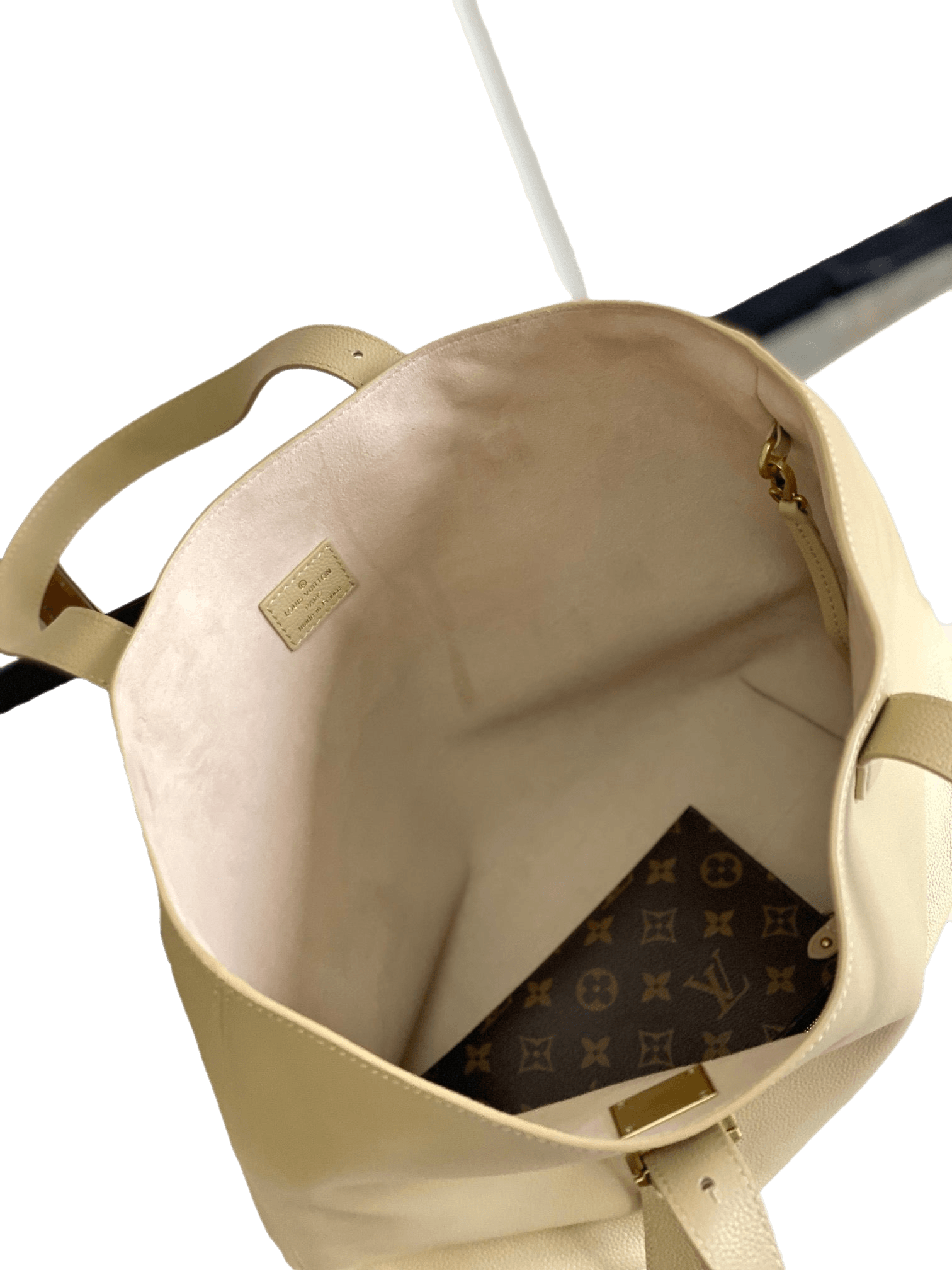 Authentic Louis Vuitton Lockme Shopper Tote in Beige with Monogram Pouch Exclusive Apparel