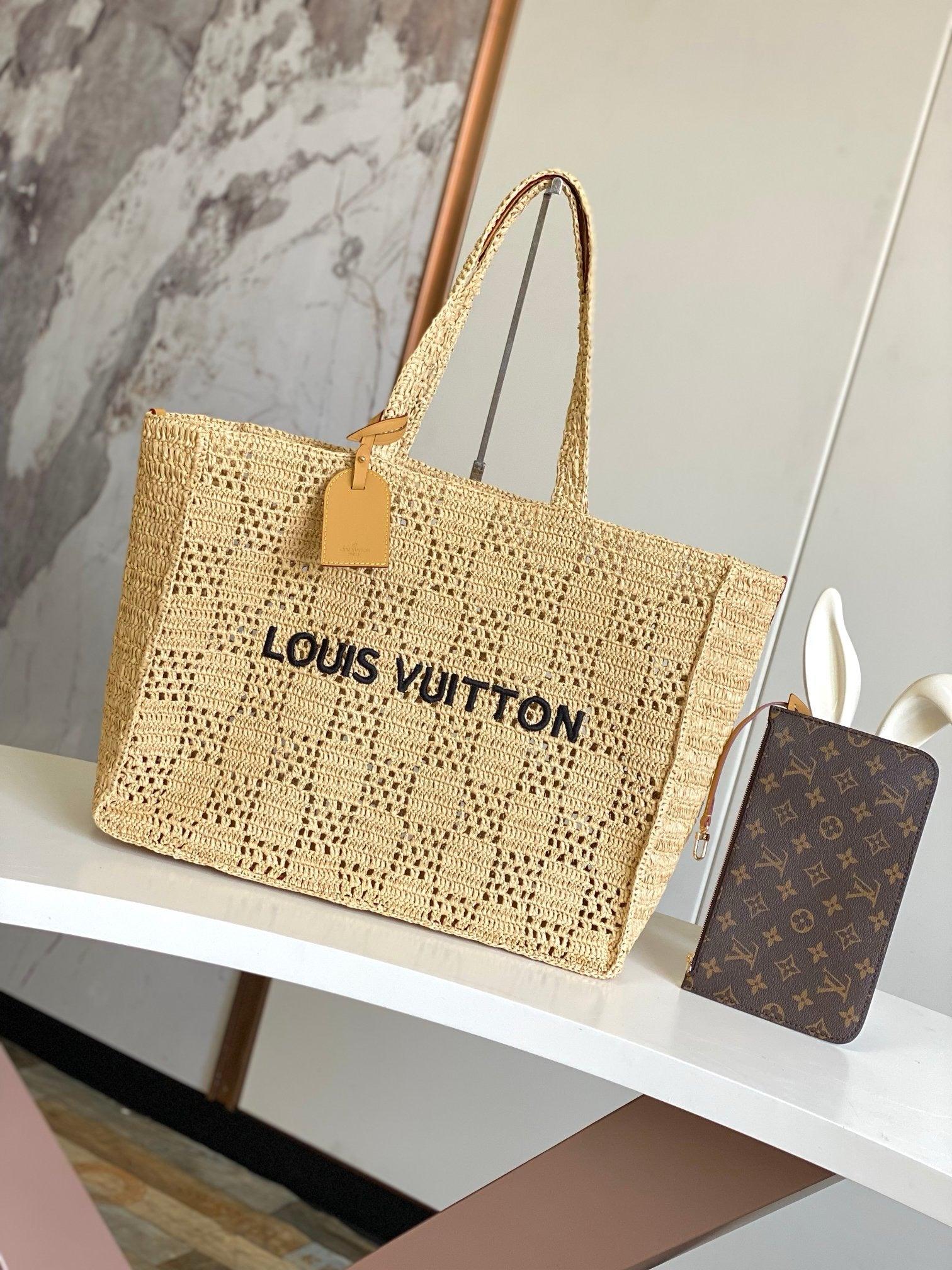 Brand New Louis Vuitton Onthego GM Raffia Tote with Monogram Pouch Exclusive Apparel