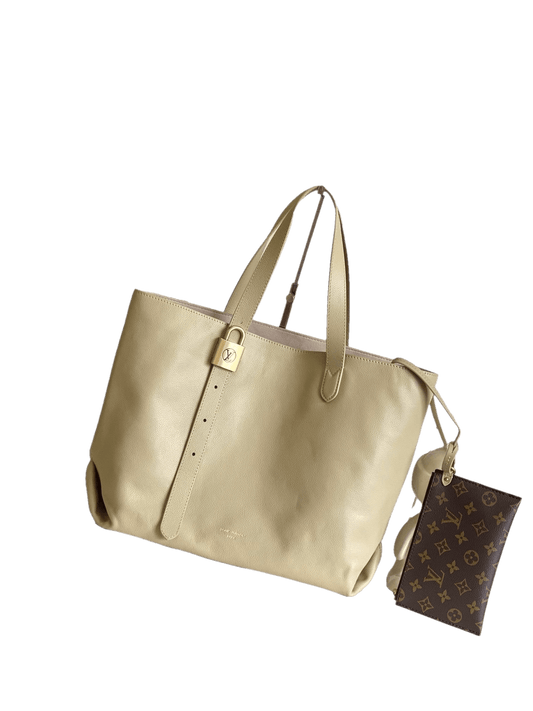 Authentic Louis Vuitton Lockme Shopper Tote in Beige with Monogram Pouch Exclusive Apparel